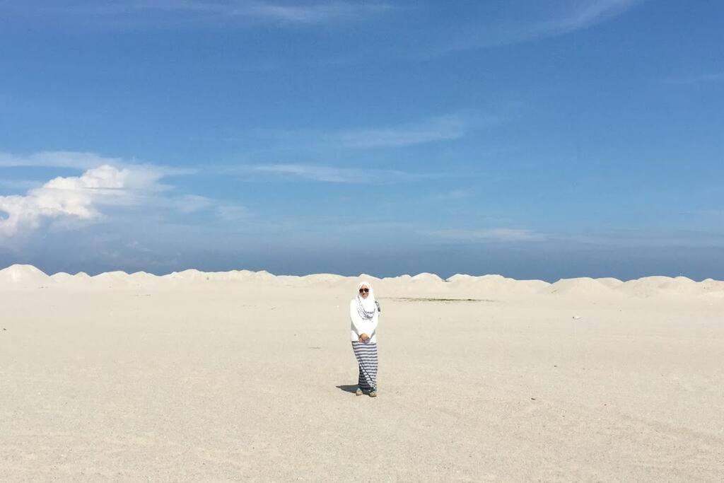 Melaka Beach Villa Klebang Besar Buitenkant foto